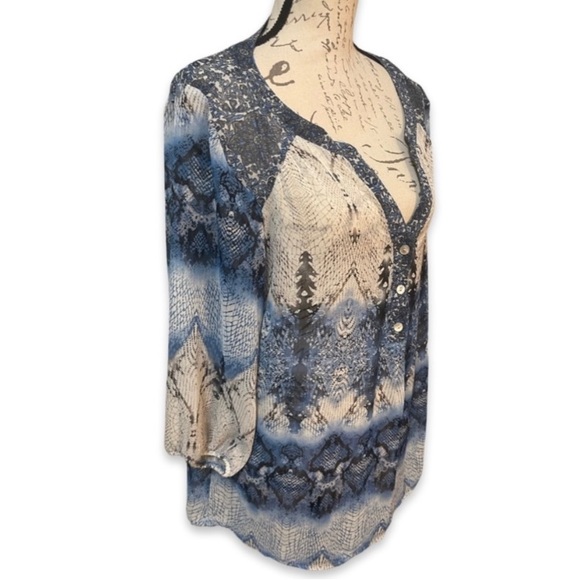 Anthropologie Fig & Flower Blouse - Picture 2 of 5